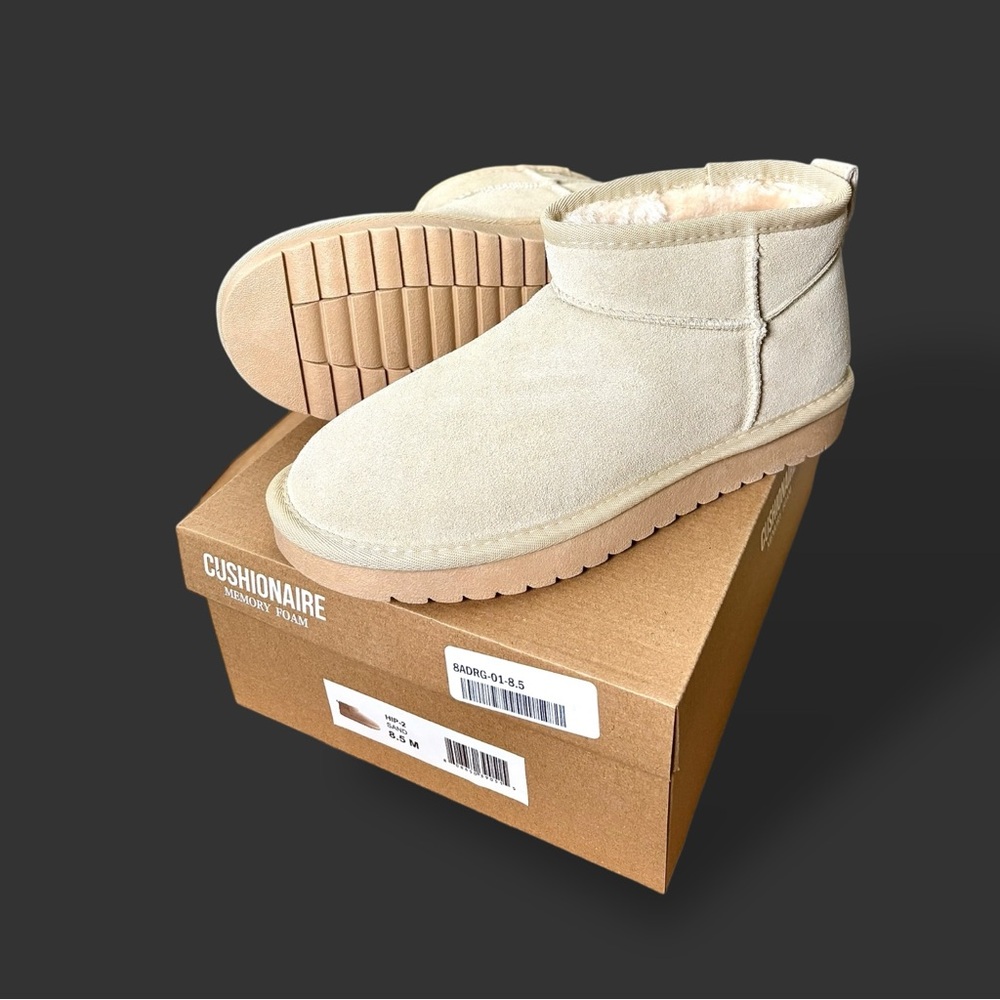 Cushionaire Women’s Beige Hip-2 Short Height Shearling Boots Sz 8.5